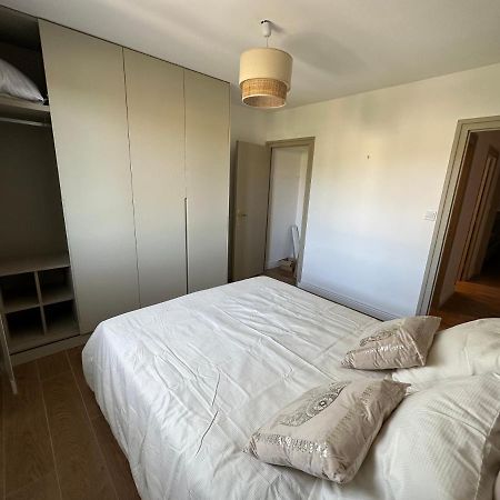Minois Apartment Saint-Genet-Lerpt Exterior photo